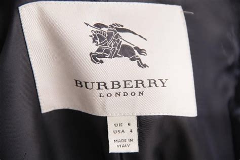 etichetta burberry originale